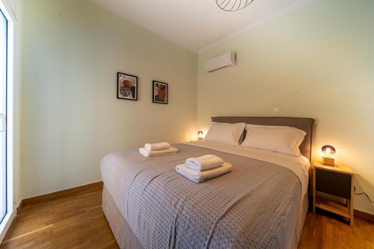 Aris123 By Smart Cozy Suites - Apartments In The Heart Of Athens - 5 Minutes From Metro - Available 24Hr 외부 사진