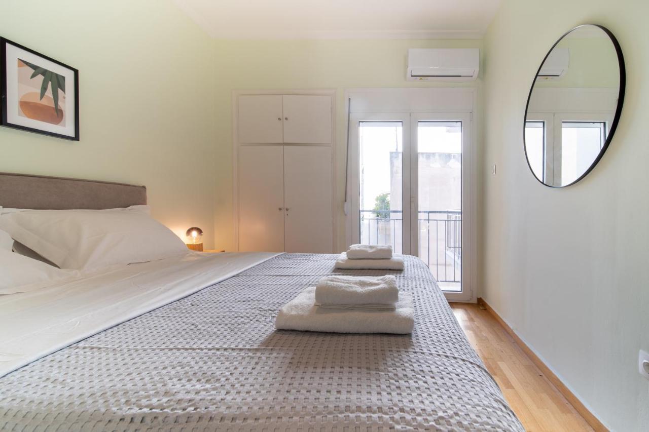 Aris123 By Smart Cozy Suites - Apartments In The Heart Of Athens - 5 Minutes From Metro - Available 24Hr 외부 사진