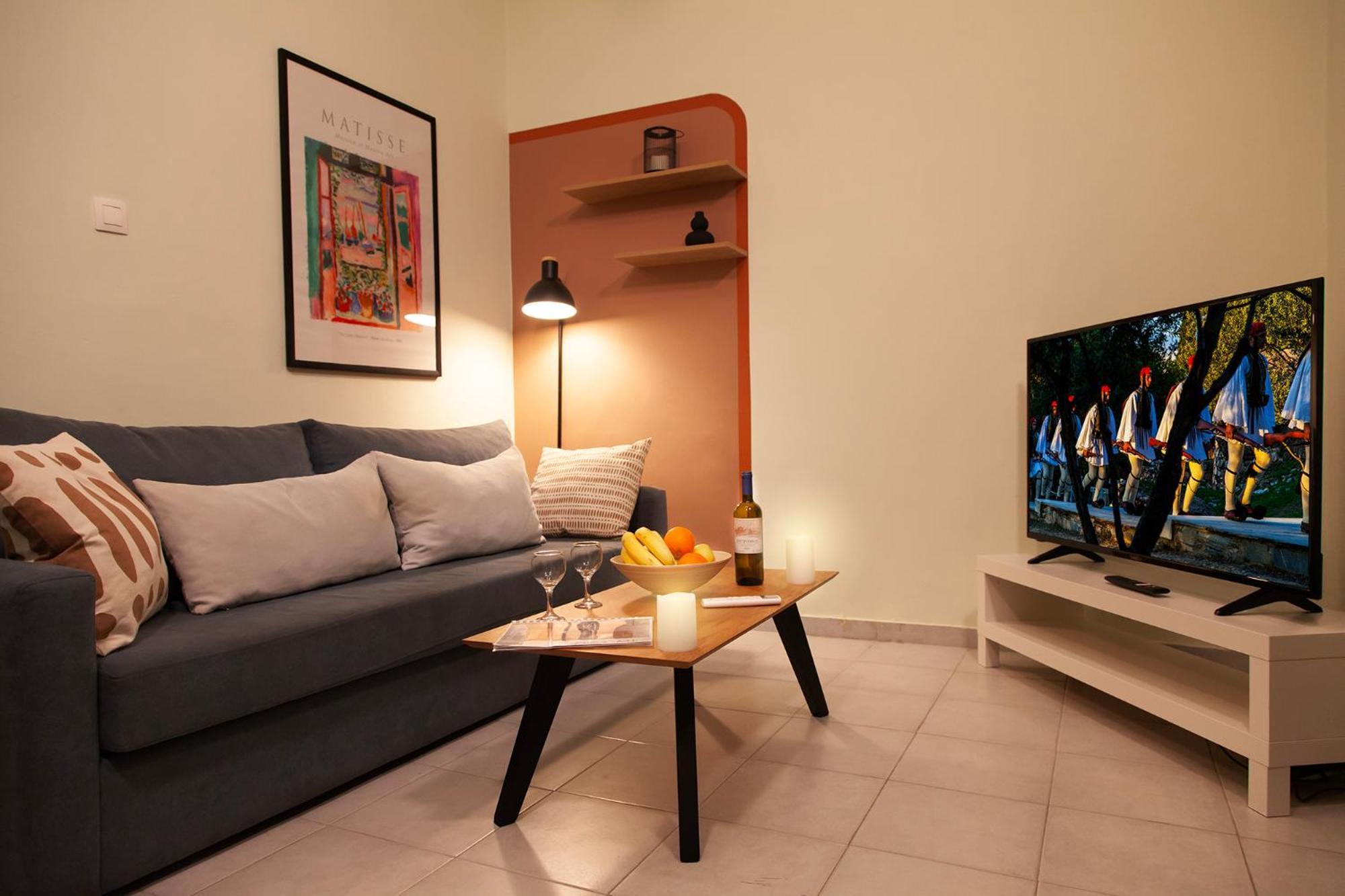 Aris123 By Smart Cozy Suites - Apartments In The Heart Of Athens - 5 Minutes From Metro - Available 24Hr 외부 사진